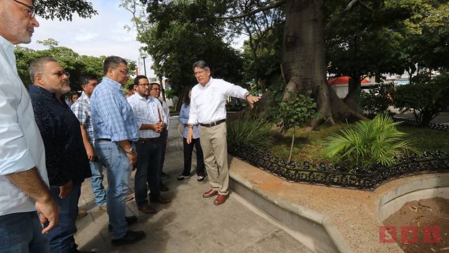 SUPERVISA alcalde de Tuxtla Carlos Morales obra del Parque de la Marimba - Susana Solis Informa