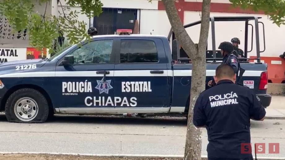 IRRUMPE grupo armado en base de La policía en Coita; hay un muerto - Susana Solis Informa