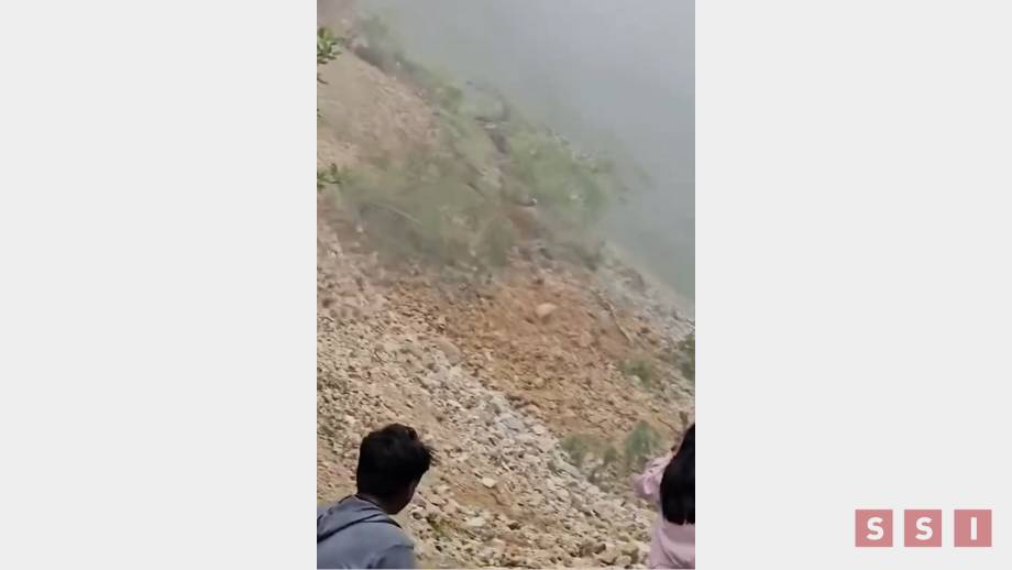 DESLIZAMIENTO de piedras deja incomunicada a comunidades en la Sierra de Chiapas Susana Solis Informa