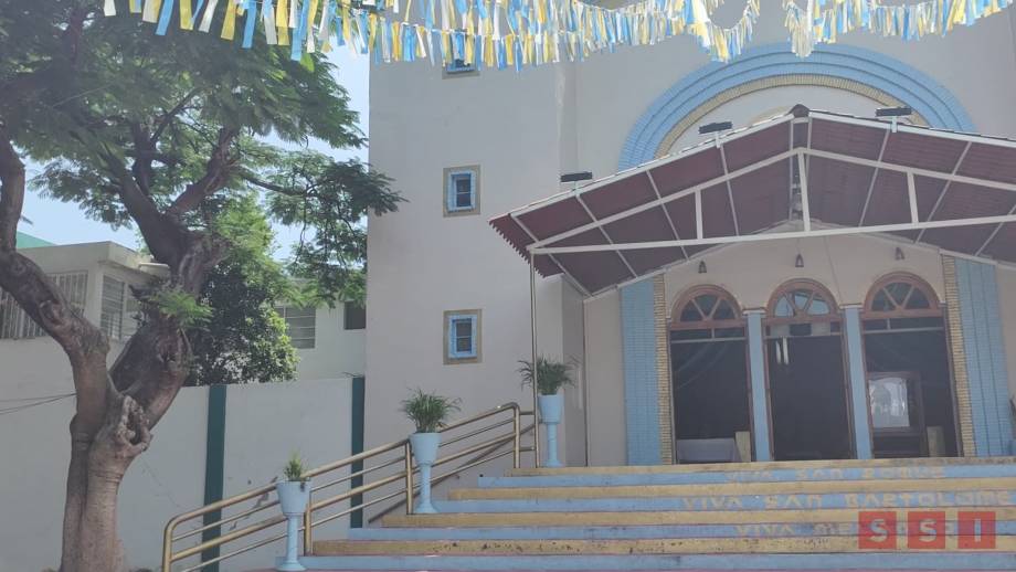 DISCREPAN vecinos de San Roque en remodelación del porque por tala de árboles Susana Solis Informa