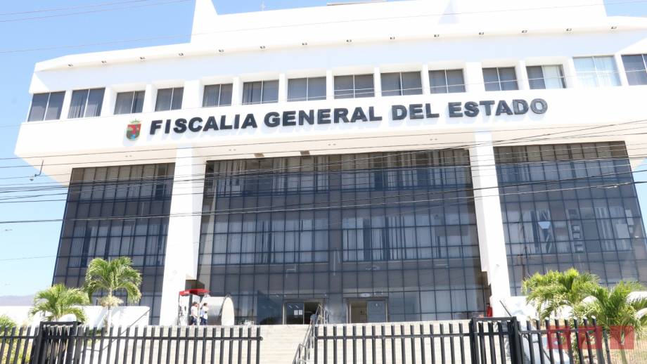 DENUNCIA policía ministerial de la FGE abuso sexual de comandante de la misma institución - Susana Solis Informa