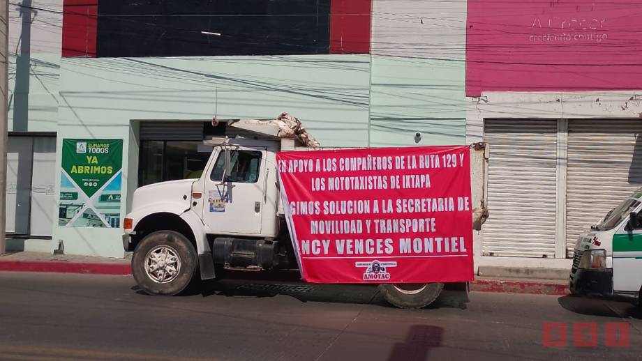 PROTESTAN transportistas irregulares; piden los dejen trabajar Susana Solis Informa