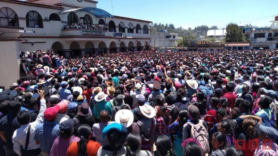 EL HIBRIDO DE OXCHUC #JaqueConDama Irma Ramírez Molina - Susana Solis Informa