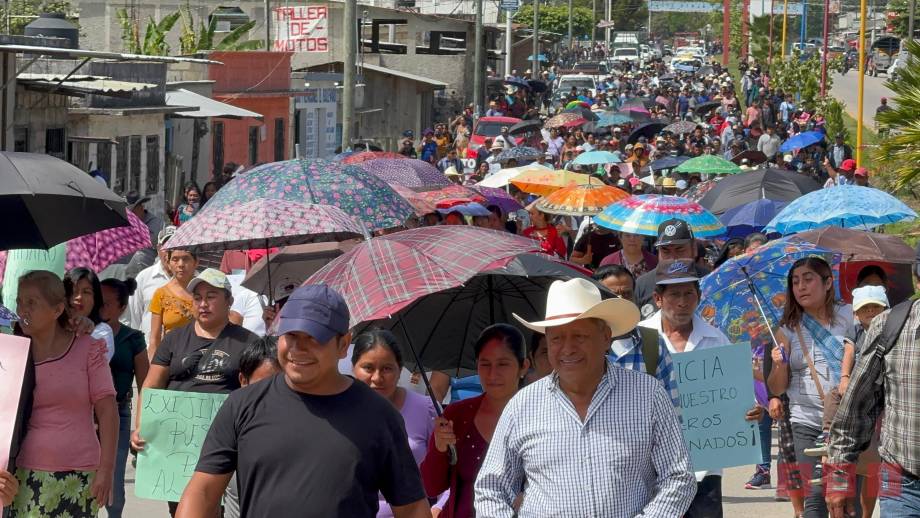 Marchan en Altamirano; piden justicia por la muerte de 6 personas - Susana Solis Informa