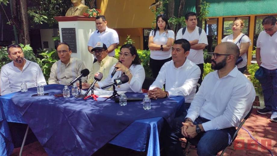 Sindicato de académicos de la UNICACH pide reinstalación de 18 docentes Susana Solis Informa