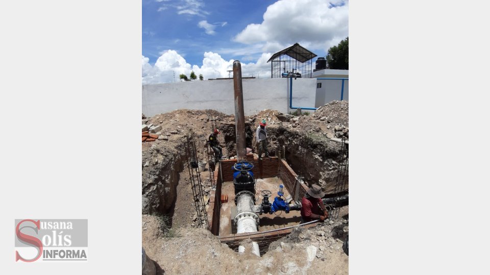 DISTRIBUYEN formatos para contratación del servicio de agua en Real del Bosque y Bonanza - Susana Solis Informa